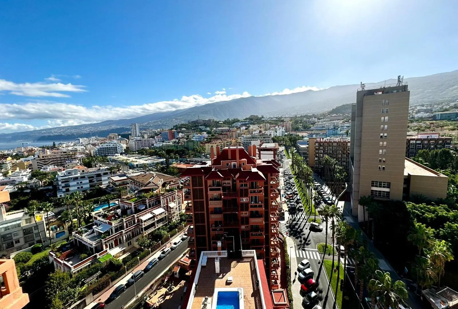 Ocean Breeze Oasis In Puerto De La Cruz Apartment
